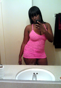 Smooth bodied babe Sandy